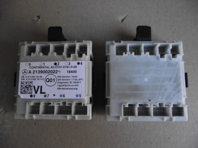 Mercedes w205 c-klasa модуль двері led 2018 rok фото №1