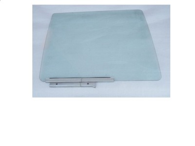 Suzuki swift 2008r скло двері 5d задня оригінал фото №1