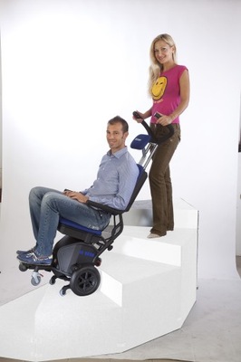 Schodołaz osobowy kroczący krzesełkowy LG 2020 160