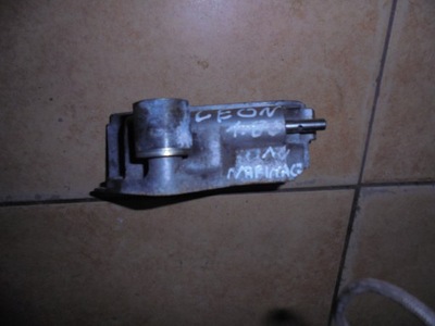 Натягувач ремінь seat leon 1.8 b 2001r фото №1