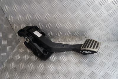 Alfa romeo stelvio педаль тормоза фото №1