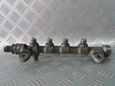 55576177 молдинг впрыскная opel zafira c 2.0 cdti фото №1