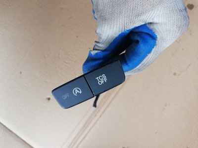 Ford ka plus lift кнопка tcs j7bt-13d734-ba фото №1