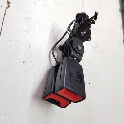 Audi a3 8v клипса поперечина задняя датчик фото №1