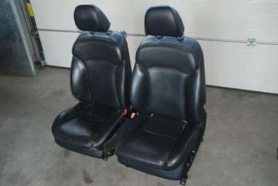 Lexus is 2 сиденье p / l кожа черная 06-13r фото №1