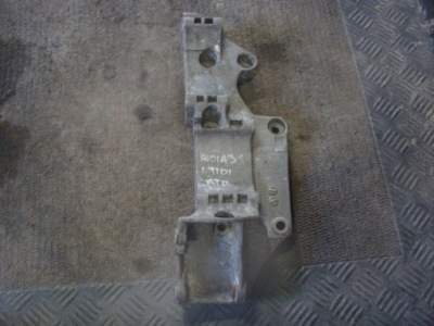 Кронштейн генератора audi skoda vw 045903143c фото №1