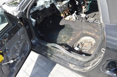 Porsche boxster 986 поріг блок двигуна чверть ліва фото №1