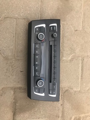 Bmw f20 панель радио + кондиционера фото №1