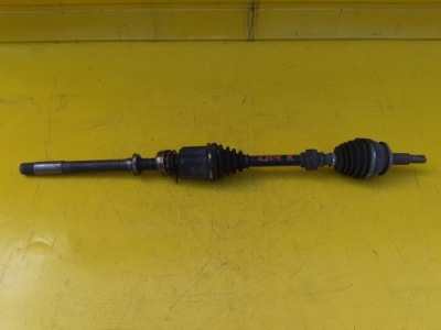 Toyota rav4 2.2 d4d приводной вал правая 13-18 фото №1