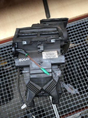 Ford focus отопитель 8m51-19b555-ad europa фото №1