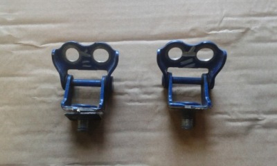 Toyota yaris ii 06-11 петли задний крышки фото №1