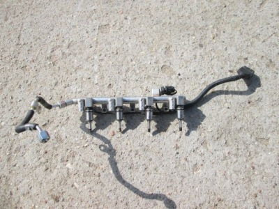 Молдинг впрыскная форсунки hyundai ix35 2.0 gdi 2014 фото №1