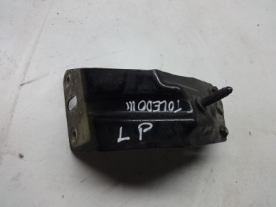 Seat toledo iii 04r- кронштейн крыла левый перед фото №1