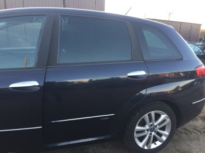 Fiat croma 266/a двері задні ліва задня лівий фото №1