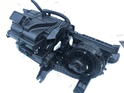 Hyundai veloster отопитель комплектная europa фото №1