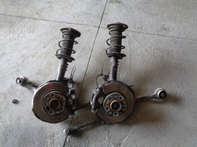 Bmw 1 f20 амортизационная стойка поворотный кулак передняя левая правая фото №1