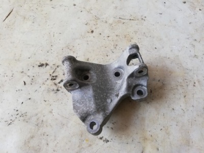 Основание генератора renault clio iv 1.2 16v фото №1