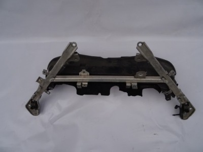 Усилитель кронштейн 97050423304 panamera 970 фото №1