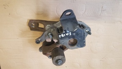 Toyota prius 03-09 1.5 подушка кронштейн двигателя фото №1