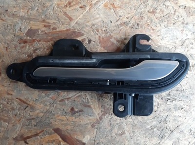 Tesla model 3 ручка двері лівий перед передніх фото №1