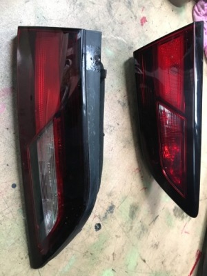 Opel astra k v hb лампа права 39032989 фото №1