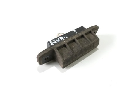 Микровыключатель ручка крышки багажника toyota auris i фото №1