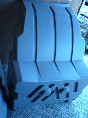 Подкрылок перед mercedes atego 9708810001 фото №1