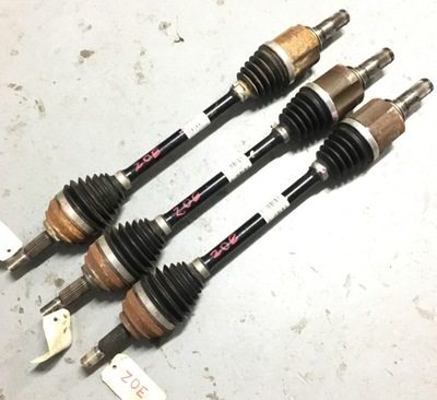 Renault zoe приводной вал левая короткий 391018882r фото №1