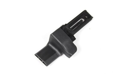 Гачок шторка багажника vw passat b8 variant ліва фото №1