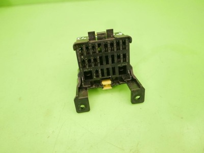 Коробка запобіжників mazda premacy i cp fl 1.8 фото №1