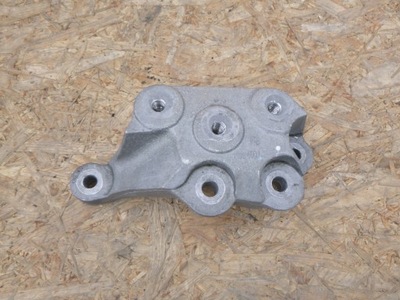 Кронштейн кронштейн коробки opel astra k 13364007 фото №1