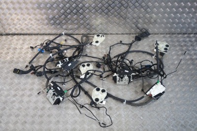 Доводчики soft close maserati levante фото №1