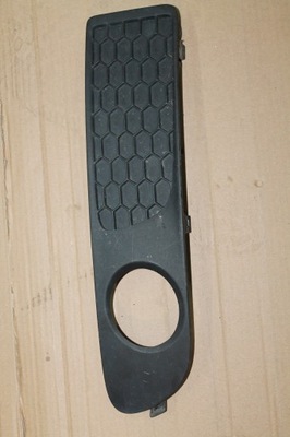 Volvo s80 права решітка бампера фото №1