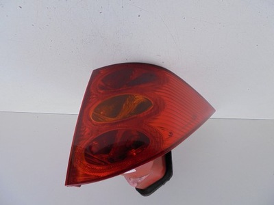 Лампа задня задня права peugeot 1007 фото №1