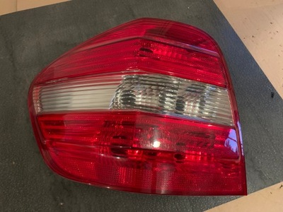 Mercedes w164 задняя левая лампа фото №1