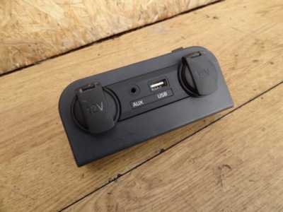 Kia rio iv 2015 lift разъём aux usb оригинал фото №1