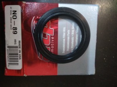 Сальник полуось porsche 924 944 фото №1