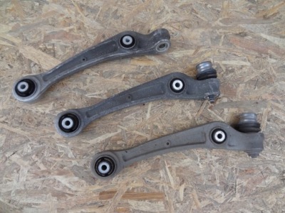 Правий важіль перед audi a4 b8 a5 фото №1