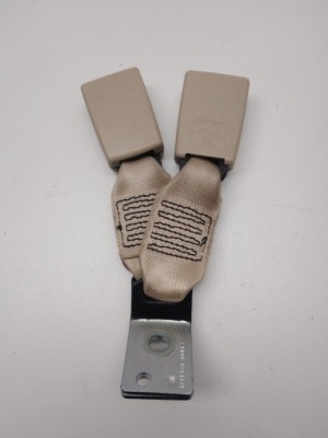 Вставка пряжка клипса ремней задняя jaguar xf 2007-15 фото №1