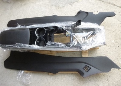 Ford mondeo mk5 fusion накладка туннель фото №1