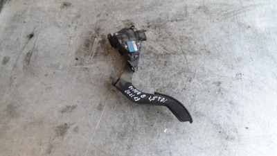 PEDAL GAS SKODA SUPERB I 8D1723523M 6PV008376-02  