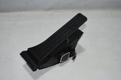 Mercedes e-klasa w212 педаль газа фото №1