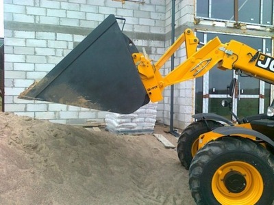 JCB Q-FIT 2 M3 2400 MM LYZKA SZUFLA KROVIKLIS 