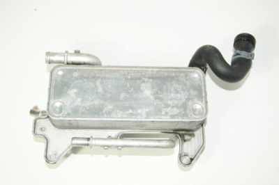 Gd audi q5 3.0tdi радіатор оливи 4m0317021g фото №1