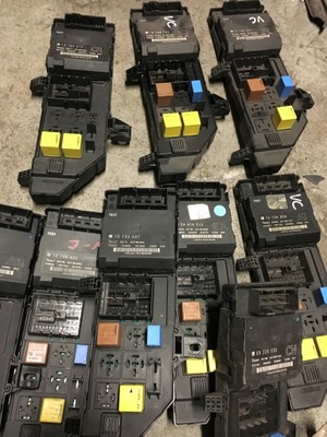 Opel vectra c модуль комфорту 13165971 cs фото №1