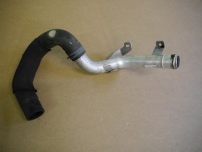 Audi s4 b9 шланг wody 8w0121071e 8w0121051q фото №1