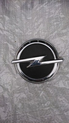 OPEL CORSA E ORIGINAL EMBLEMA DE TAPA TRASERA  