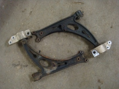 Skoda octavia ii важіль лівий перед передній фото №1