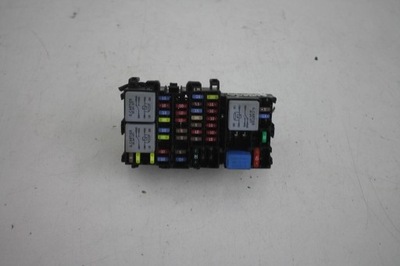 Коробка корпус предохранителей clio iv 1.2 16v фото №1