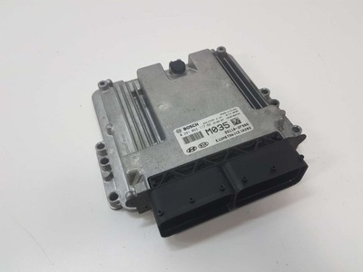 Kia sorento iii 2.2 crdi бортовой компьютер 0281033117 фото №1